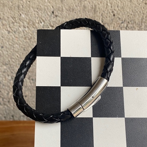 🇮🇹 Lambretta leather bracelet in black - Picture 2 of 8